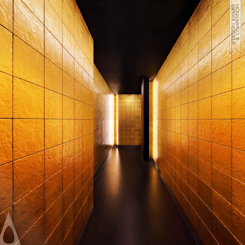 Tokumitsu Taanto Public Restroom