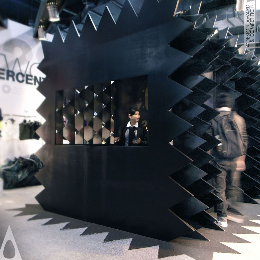 Lam Wai Ming fashion brand roadshow in China