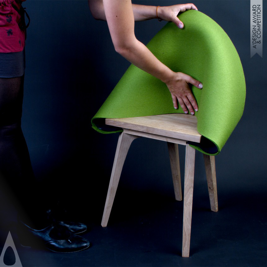 Emilia Lucht Chair