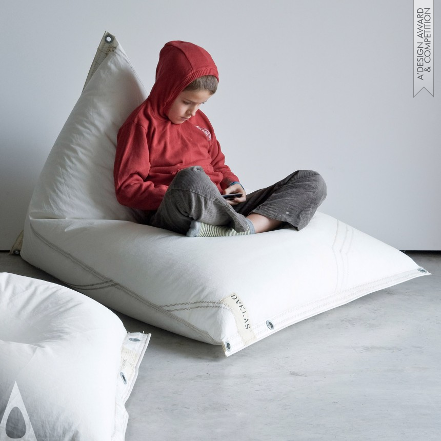 Enrique Kahle design