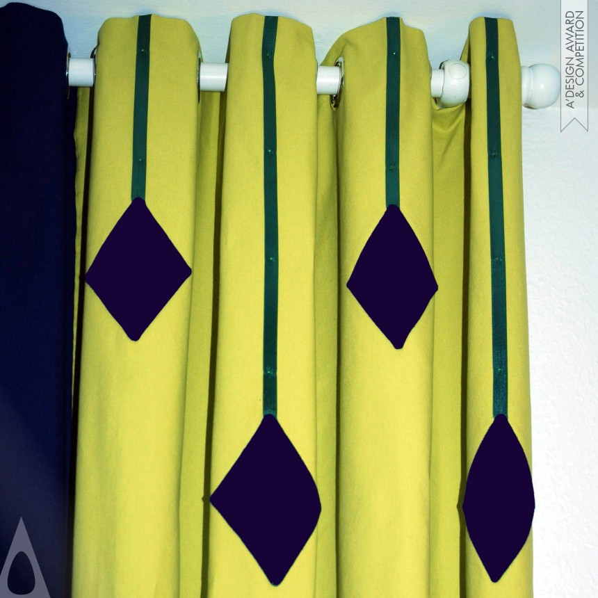 Lesley Bloomfield Faedi Three-part window dressing set.