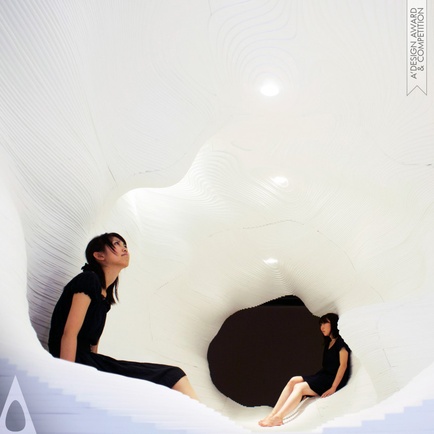 Ryumei Fujiki and Yukiko Sato Installation