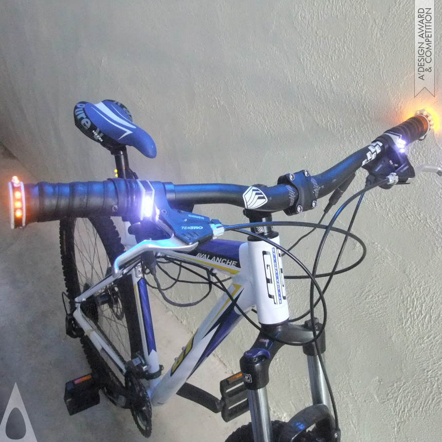 Bicycle Signalling System by Tay Meng Kiat Nicholas