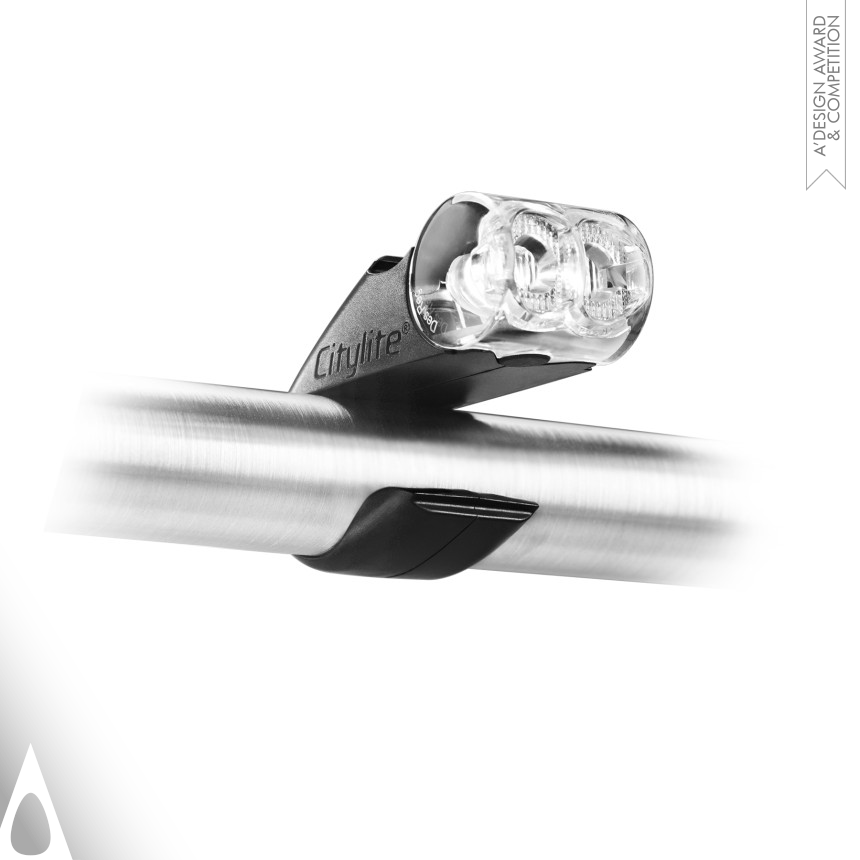 Lars Beck Interlocking bicycle lights