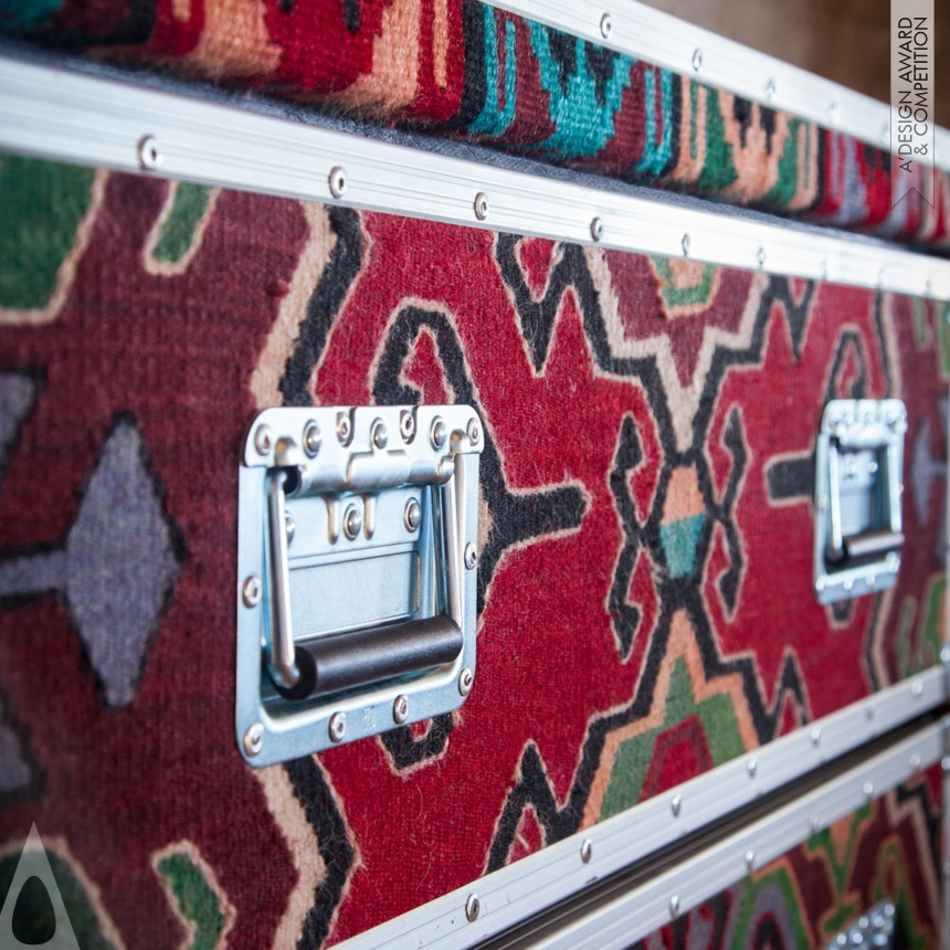 Matteo Mirko Cetinski design