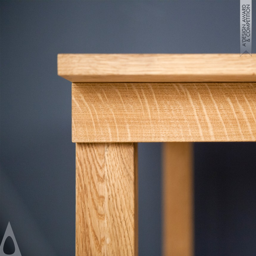 TwoStepTable designed by Christian Kim