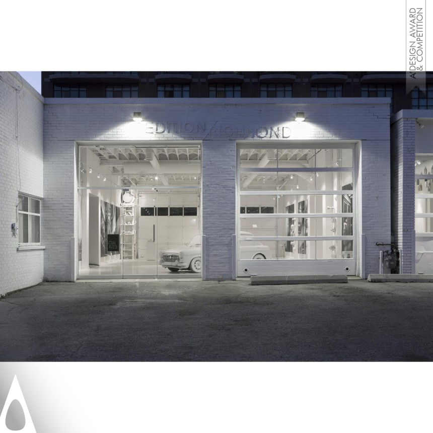 Cecconi Simone Edition Richmond