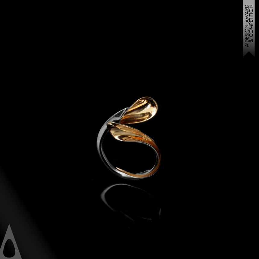 Fabio Brazil & Henrique Murgel's Vivit Collection Earrings and Ring