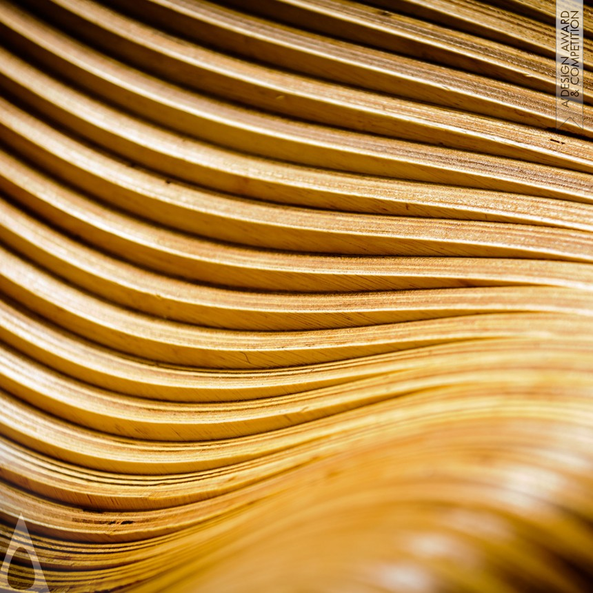 Mula Preta Design Lounge Chair