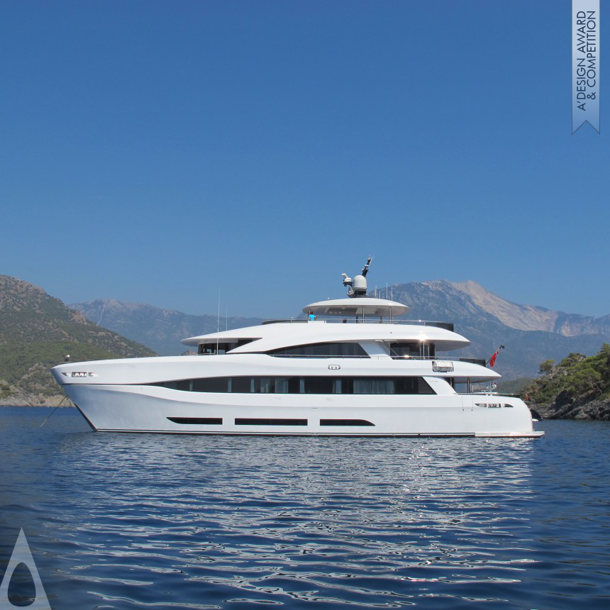 Curvelle quaranta Luxury Power Catamaran Superyacht