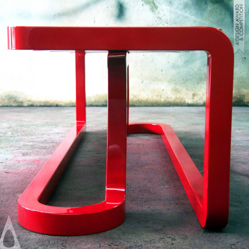 Mula Preta Design Bench