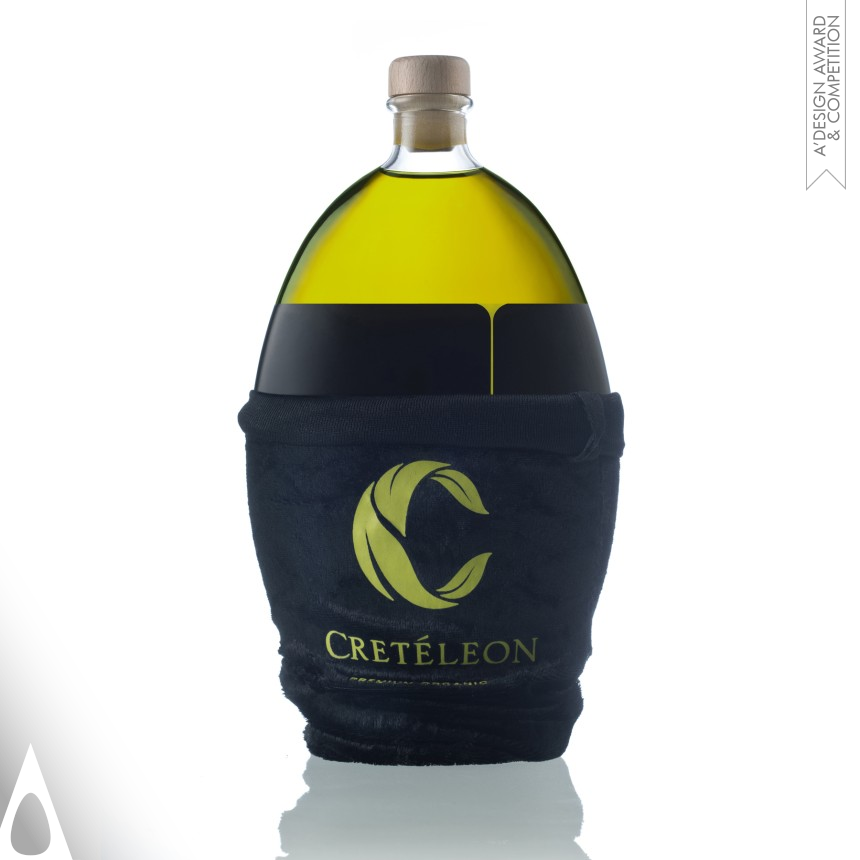 Tasos Polydorou's creteleon Bottle