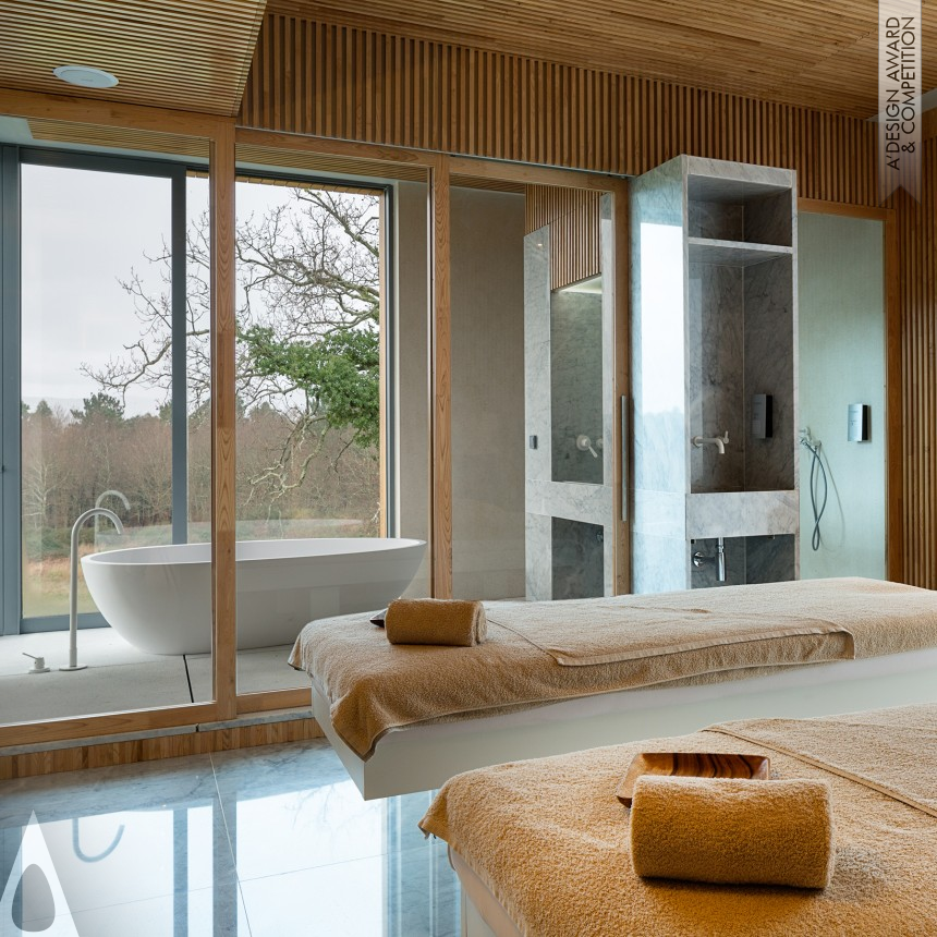 Vírgula i's Hotel Minho renewal and extension Hotel