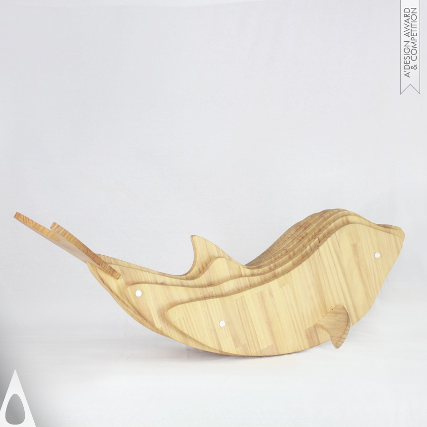 Daisuke Nagatomo and Minnie Jan Rocking Dolphin