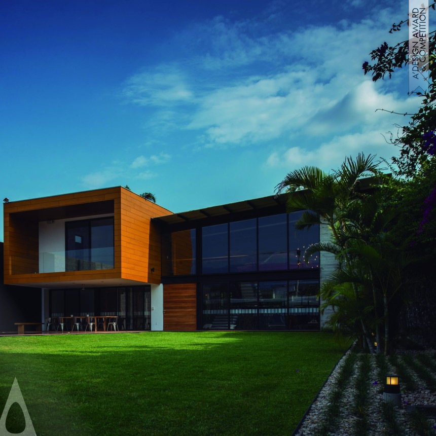 Juan Carlos Baumgartner design