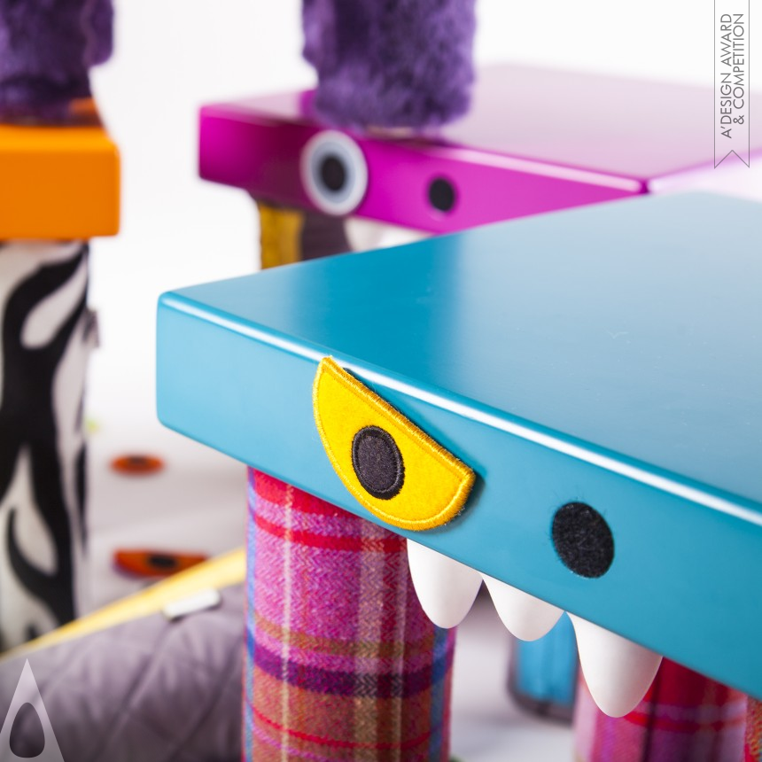 Oblikus Design Studio design