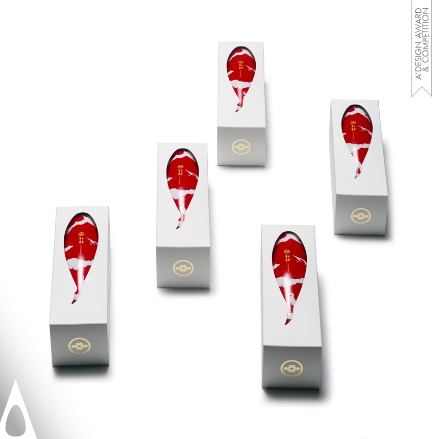 Aya Codama Bottle and Box