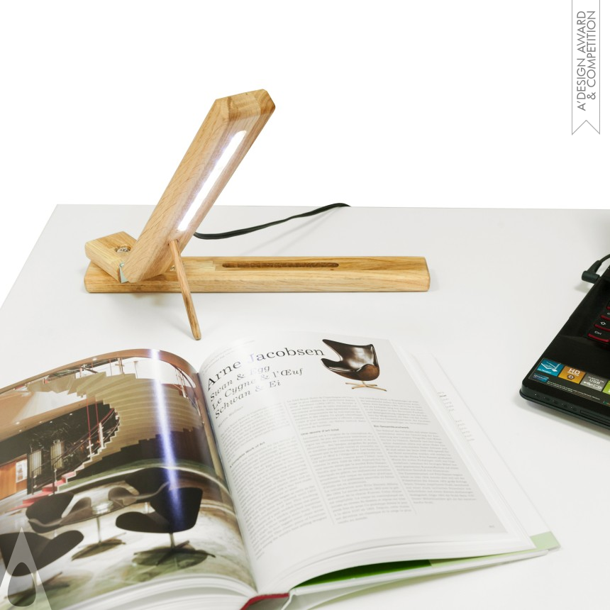 Clip - Bronze Lighting Products and Fixtures Design Award Winner