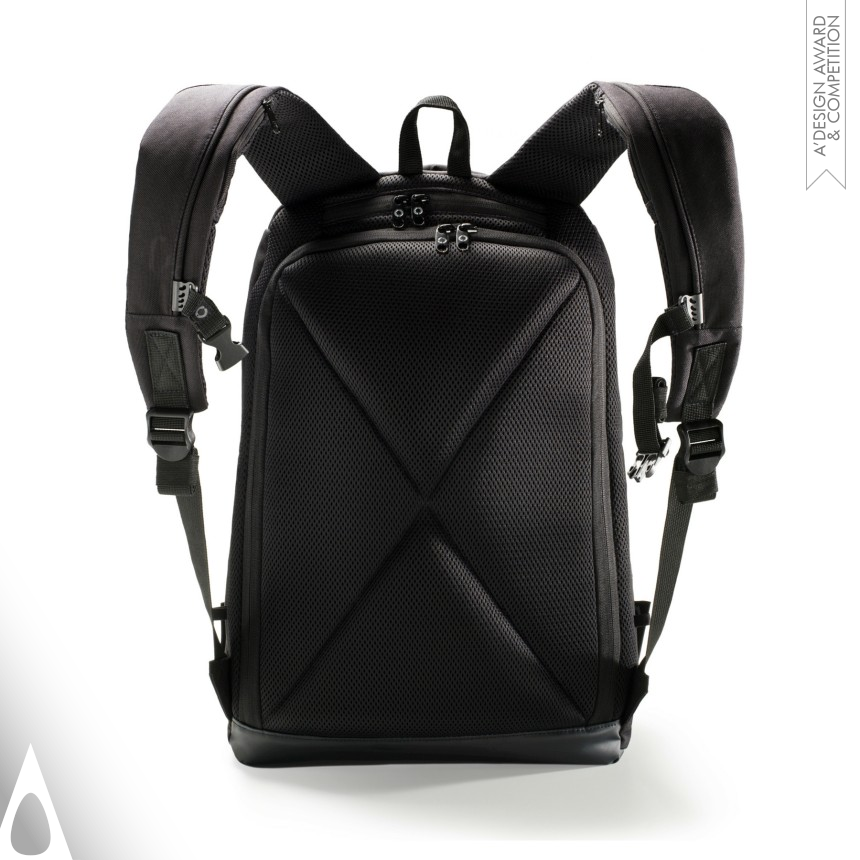 RiutBag R15 designed by Secure Laptop Backpack