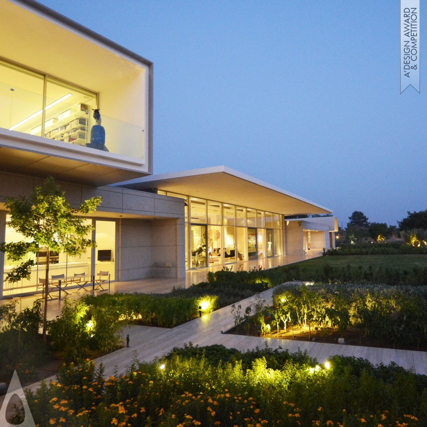 Vakis Hadjikyriacou Art Collector's House