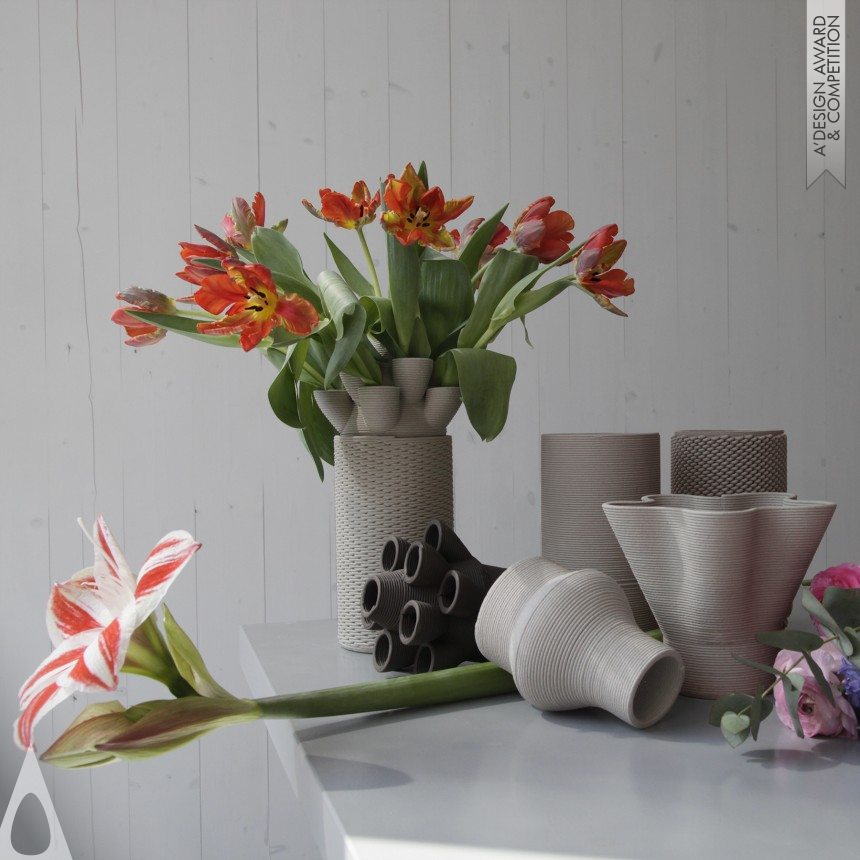 Dave Coomans and Gaudi Hoedaya Vase