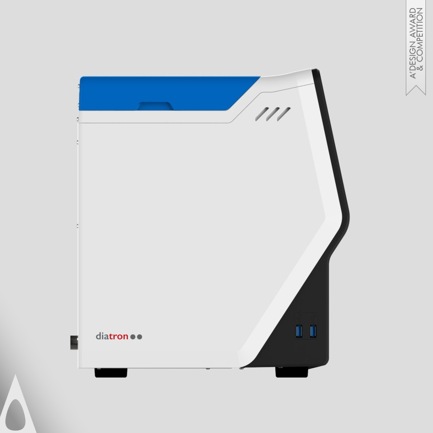 Aquila Hematology Analyzer - Golden Medical Devices and Medical Equipment Design Award Winner