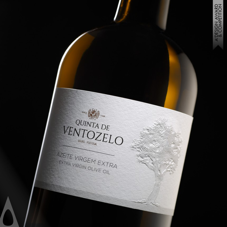 Golden Packaging Design Award Winner 2017 Quinta de Ventozelo olive oil Packaging 