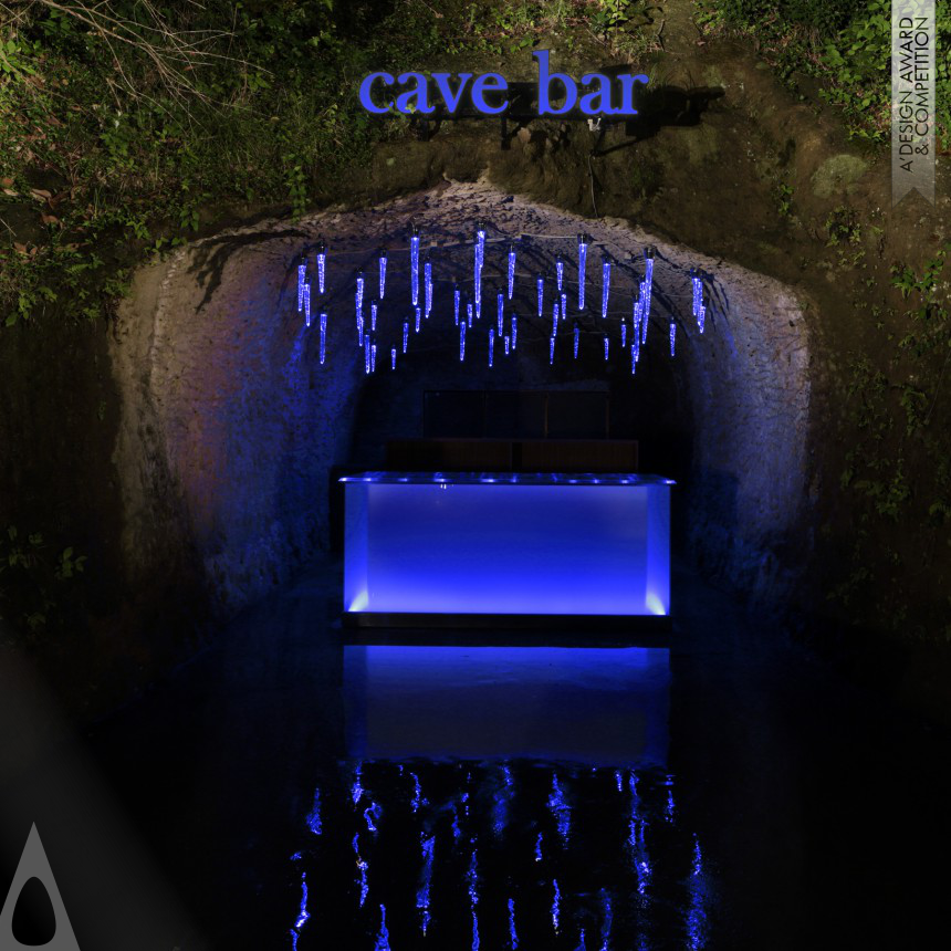 Akitoshi Imafuku Cave Bar