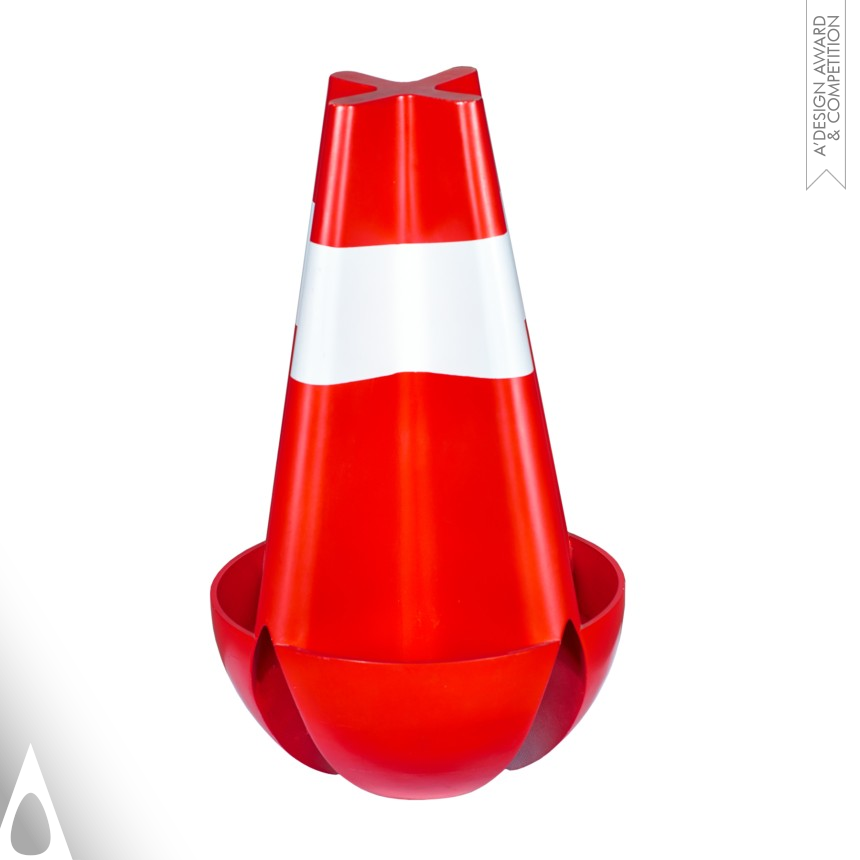 Bronze Street Furniture Design Award Winner 2017 X Shape Self Return Road Roadblock 