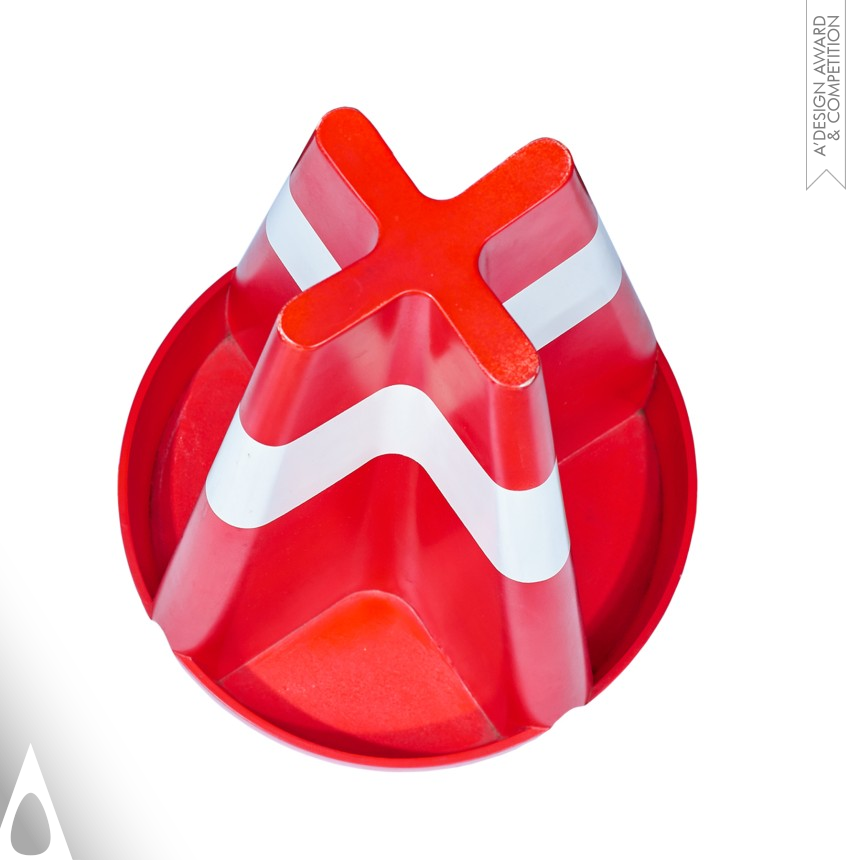 Wenzhou Vocational and Technical College's X Shape Self Return Road Roadblock