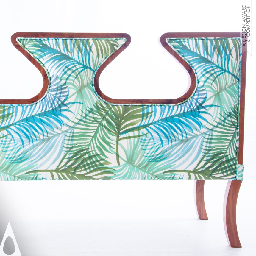 Jacqueline Mengi Settee