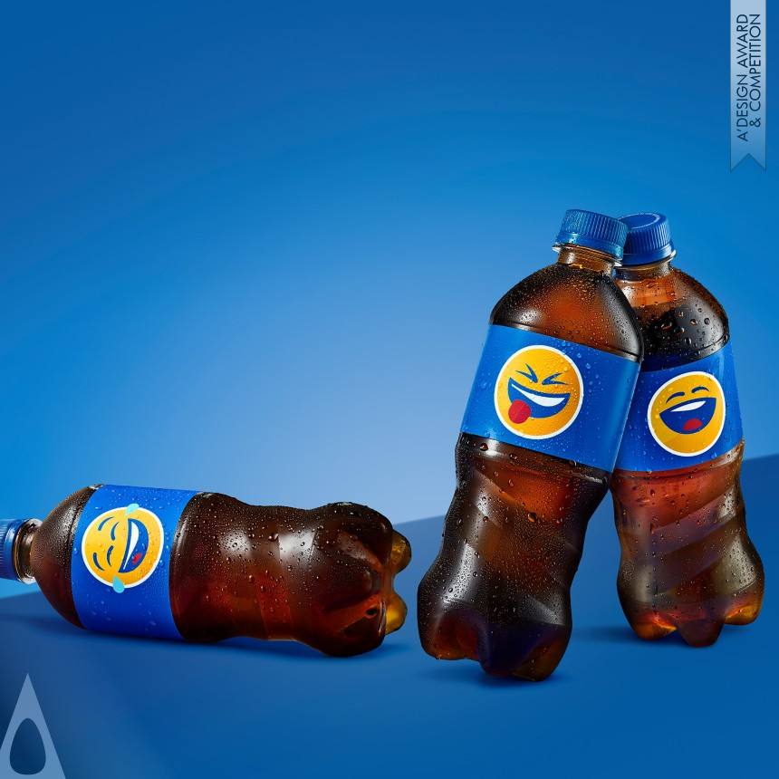 Silver Packaging Design Award Winner 2017 PepsiMoji PEC Bottle 