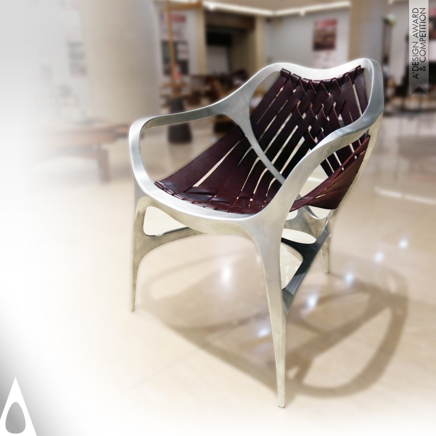 Wei Jingye, Chang Zhun and Ning Yingying's Manta Chair Bionic Design, Comfortable use