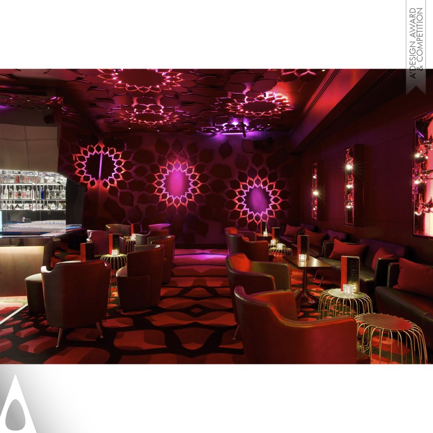 Henry Chebaane Night Club Bar