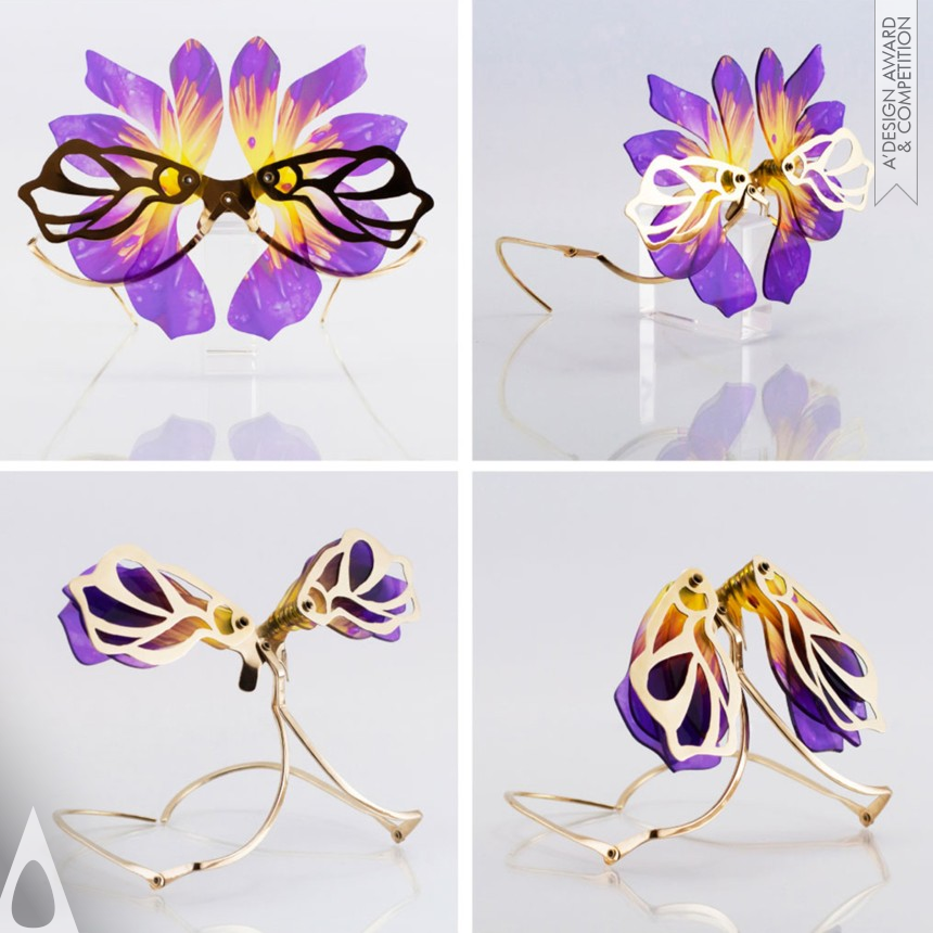 Blooming - Golden Jewelry Design Award Winner