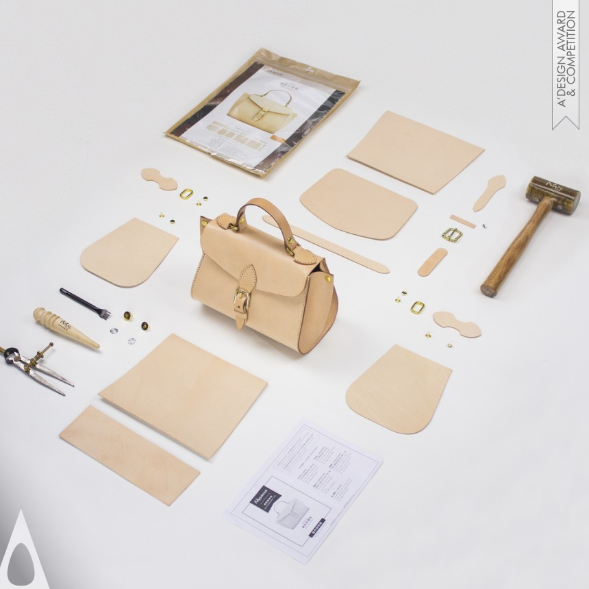 Iron Fine Arts and Art Installation Design Award Winner 2018 Vera Handbag DIY Leather Kit 