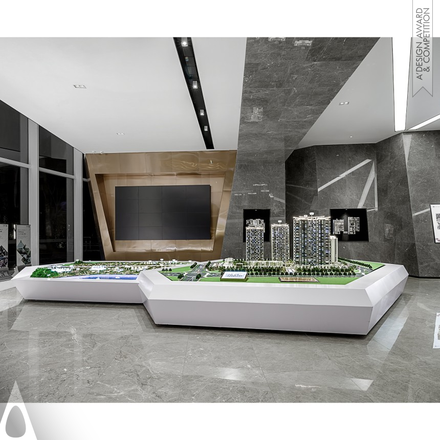 Robin Wang's Existing White Exhibition Design