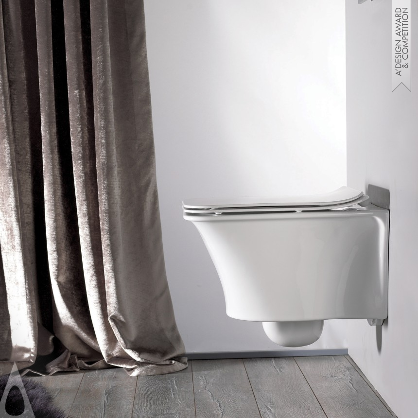 Mehmet Aktamar Wall Hung Wc