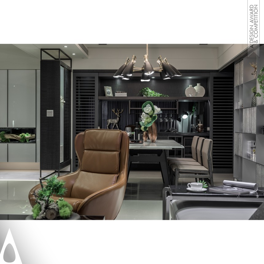 Yuan-Ting Chuang & Jui-Wen Cheng Contrast and Tranquility