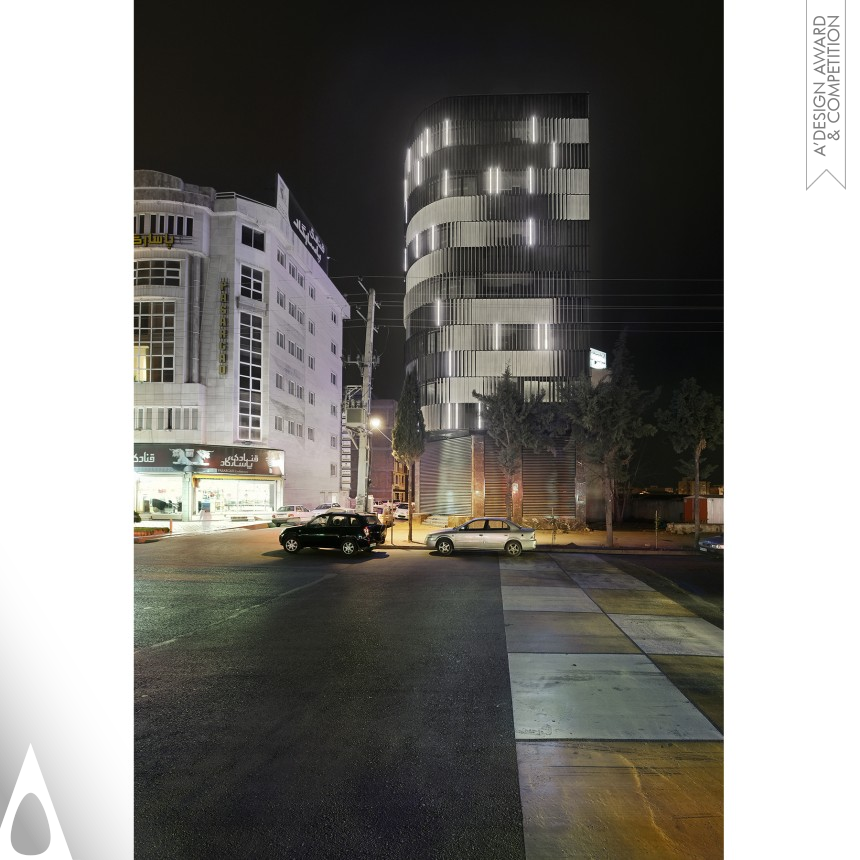 Reza Mafakher Commercial Administrative