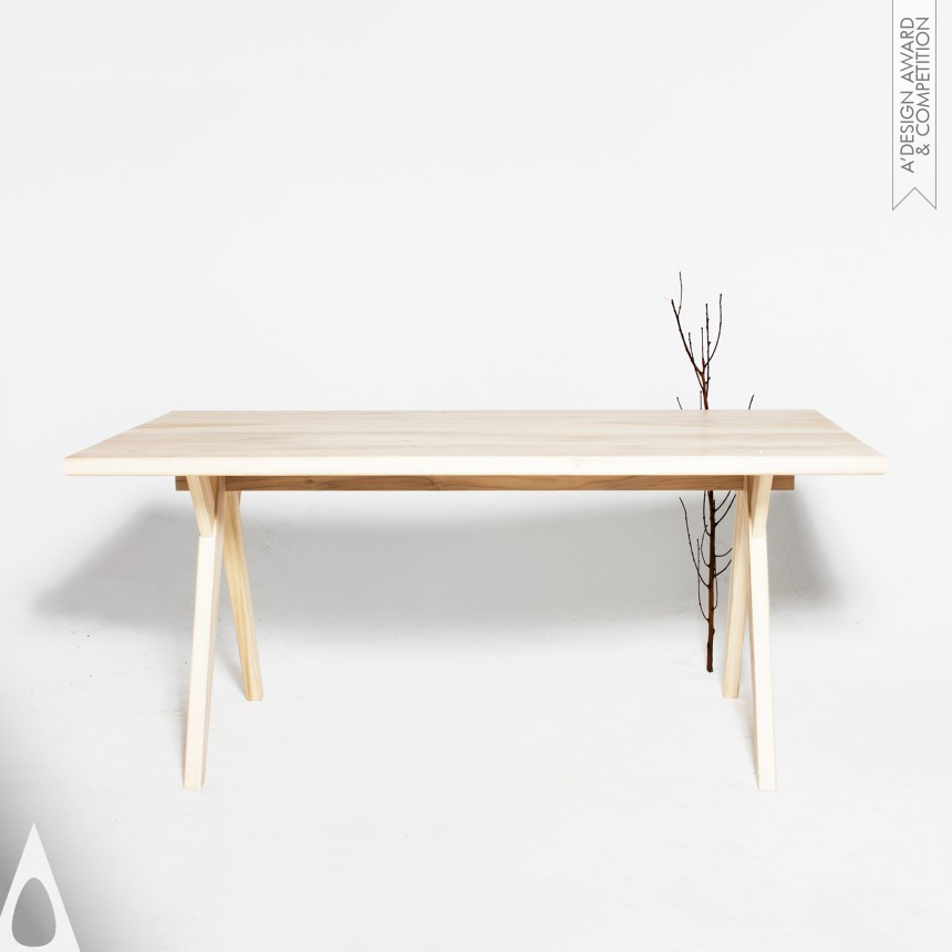 Iron Furniture Design Award Winner 2018 Zi Ran A Table 