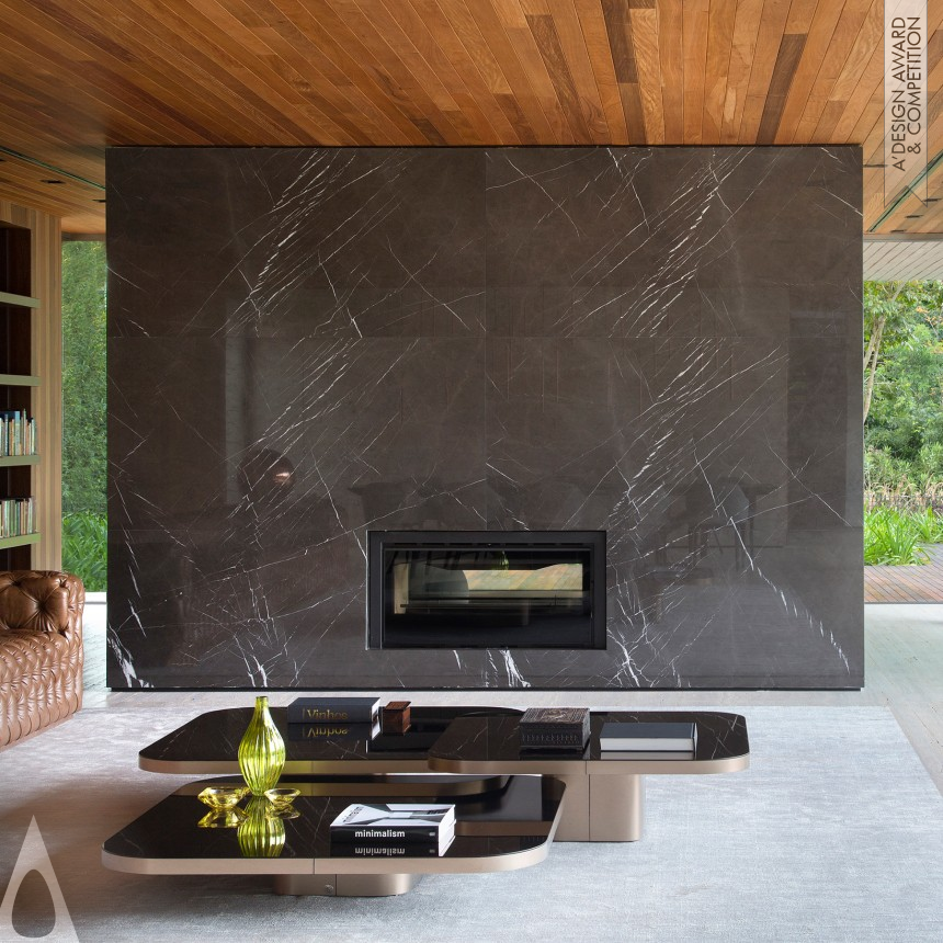 Guilherme Torres Coffe table