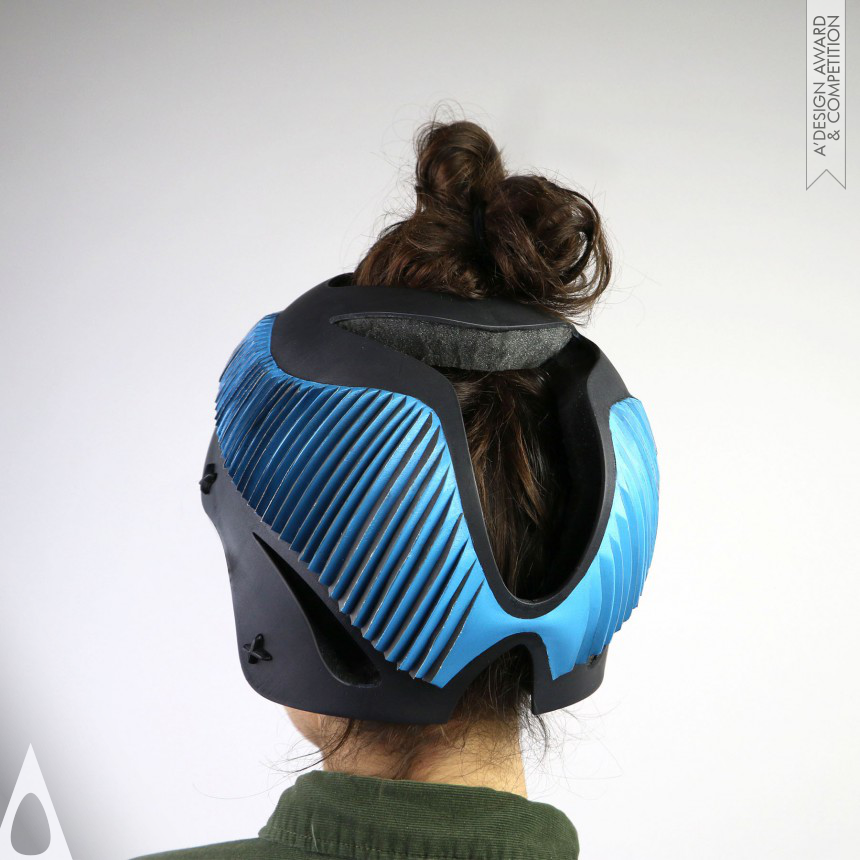 Morpho Helmet designed by Jie Qian