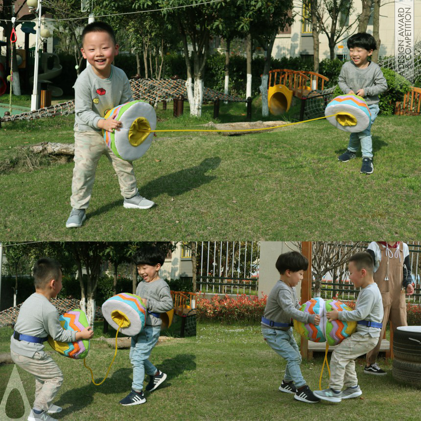 Liang Zhao, Cui Zhong and Sha Yang's Asteroid Outdoor sports toys, balanced capacity