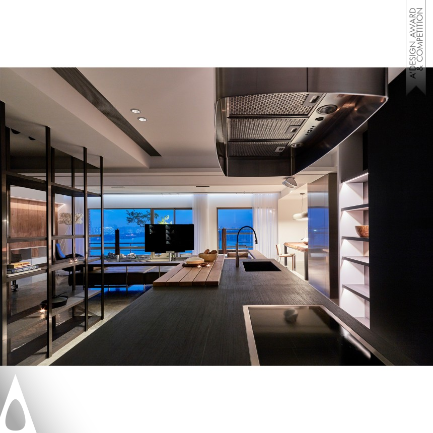 Ding-Rui-Tai  Yun-Hsiang-Tsao The Lake One