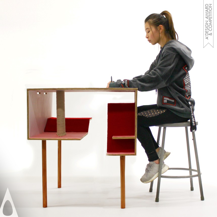 Bronze Furniture Design Award Winner 2019 Seeme Working Table 