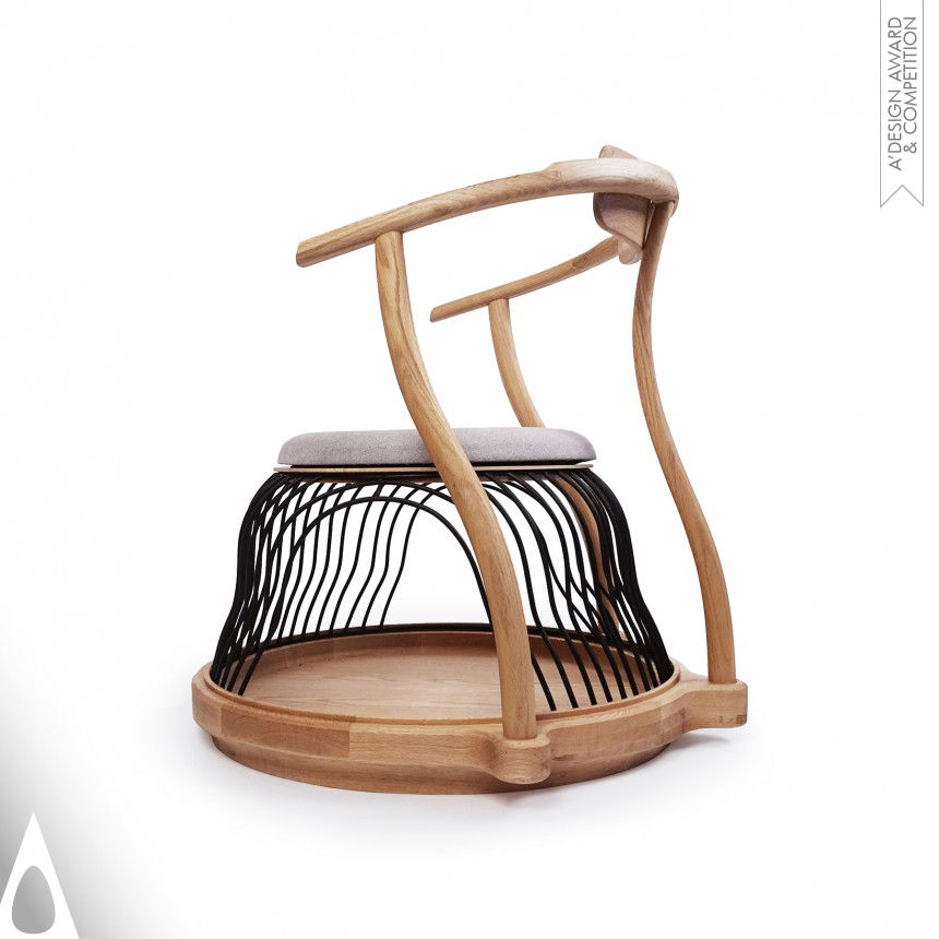 Acorn Leisure Chair - Silver Furniture Design Award Winner