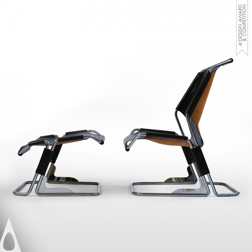 Qi Leisure Chair designed by Wei Jingye and Cui Yueming
