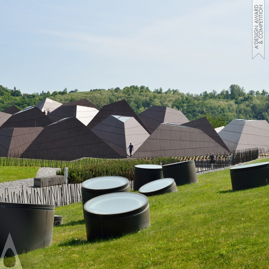 Enota Swimming Pools