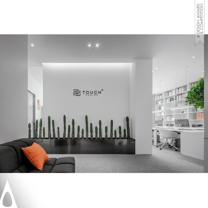 Yong Zhang Touch the Sky